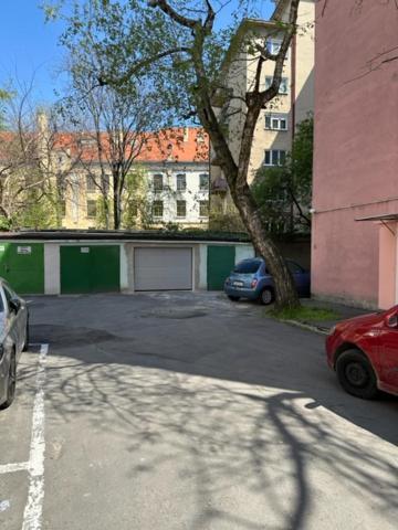 Sunny House One Lejlighed Bratislava Eksteriør billede